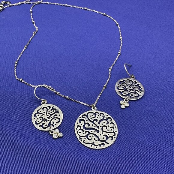 Silpada Sterling “Cut Above” Round Scroll Disc Necklace and Earrings Set - Picture 14 of 16
